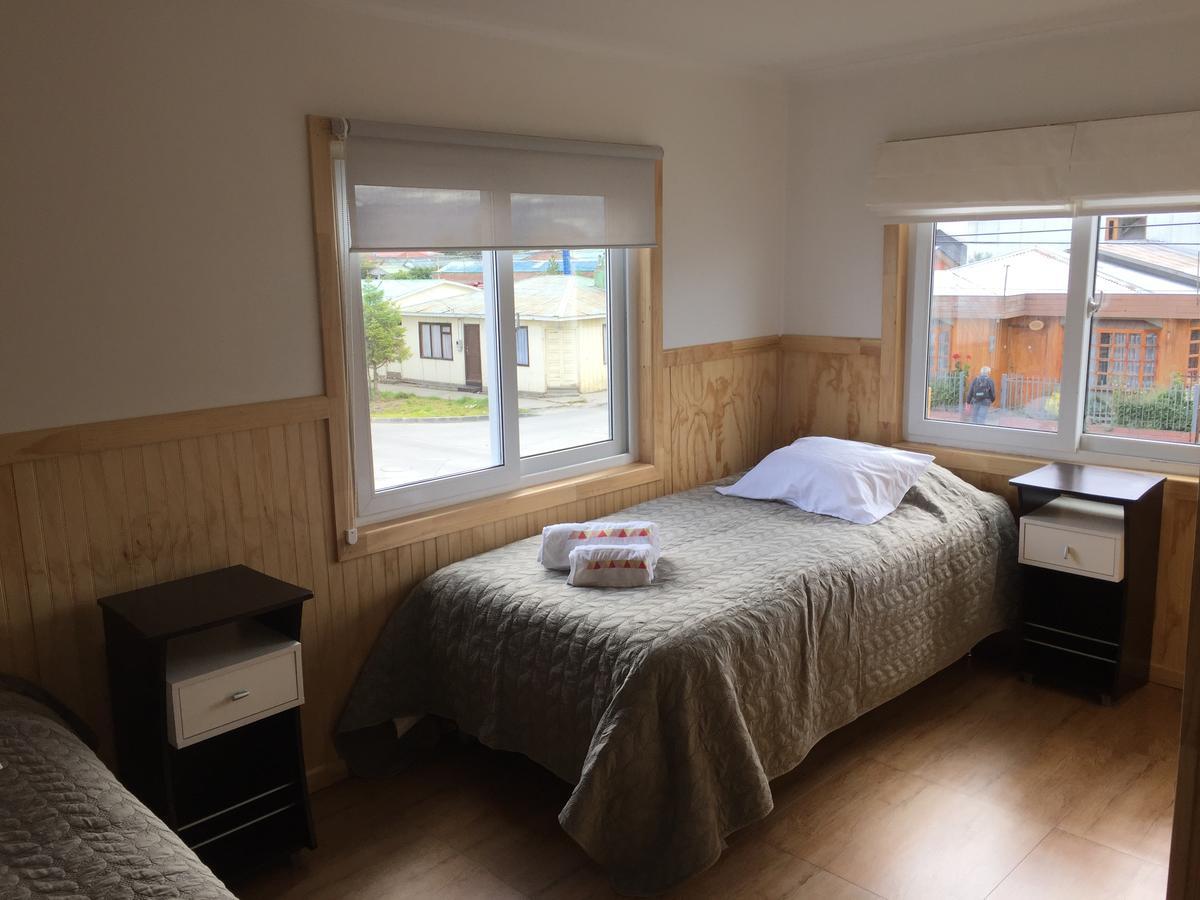 Hostal Andes Patagonicos 纳塔列斯港 外观 照片