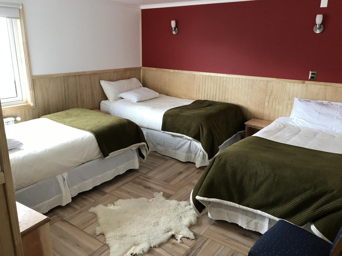 Hostal Andes Patagonicos 纳塔列斯港 外观 照片