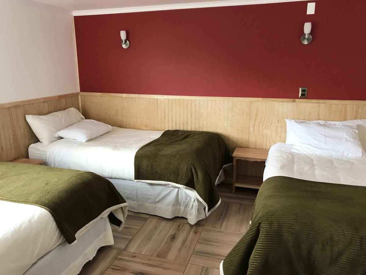 Hostal Andes Patagonicos 纳塔列斯港 外观 照片