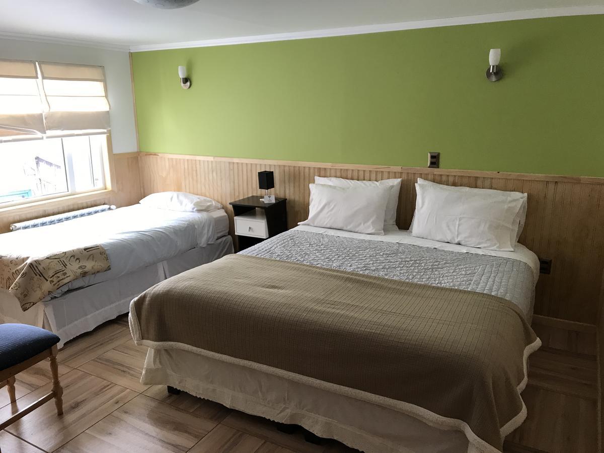 Hostal Andes Patagonicos 纳塔列斯港 外观 照片